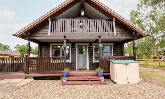 Pentney House | The Lodge