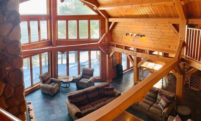 Manitoulin District House | The Lodge on Serendipity