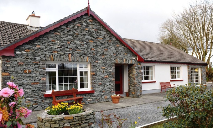 Beaufort Cottage | THE LODGE, pet friendly, with open fire in Beaufort, County Kerry