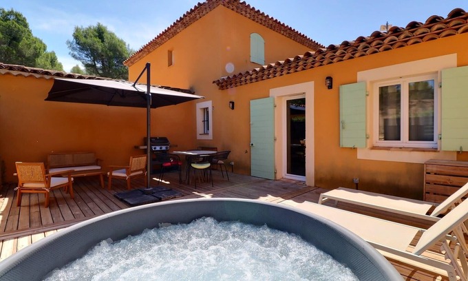 Ventabren Apartment | The Loft - 4 Stars - SPA