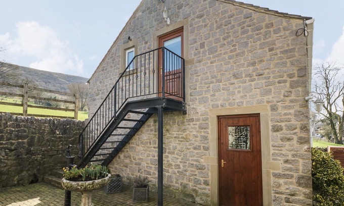 Bradwell Apartment | THE LOFT in Bradwell