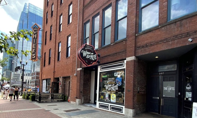 Downtown Nashville Apartment | The Lofts at 107