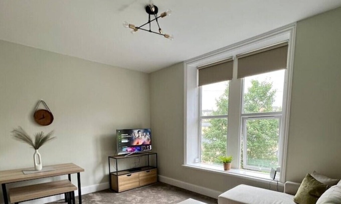 Rastrick Apartment | The Lookout@brighouse ( luxury 1 bed apt with sofa bed)