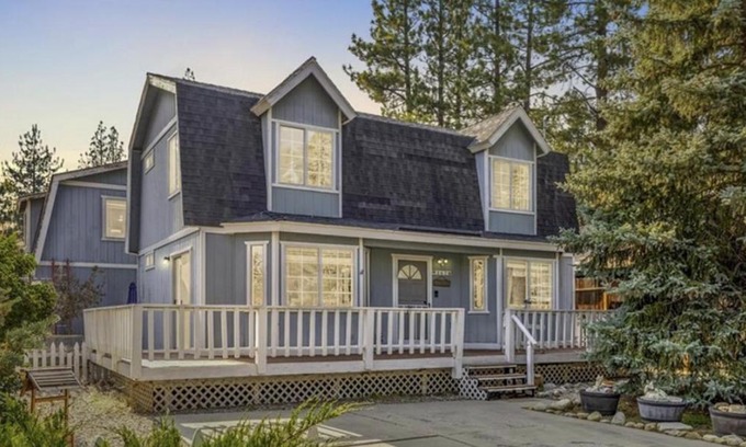 Peter Pan House | The Lost Boys Hideaway - One of a Kind Mountain Getaway!