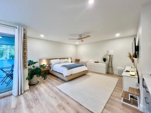 Regional District of Nanaimo Apartment | The Low Tide Suite
