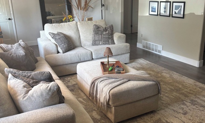 Pueblo House | The Loyola