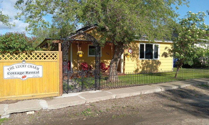 Riverhurst House | The lucky charm gem of the prairies