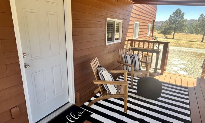 Mayhill Cottage | The Luxe Tiny Cottage