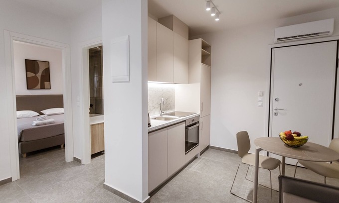 Rhodes Apartment | The Luxury Apartment of Colossus-Hes