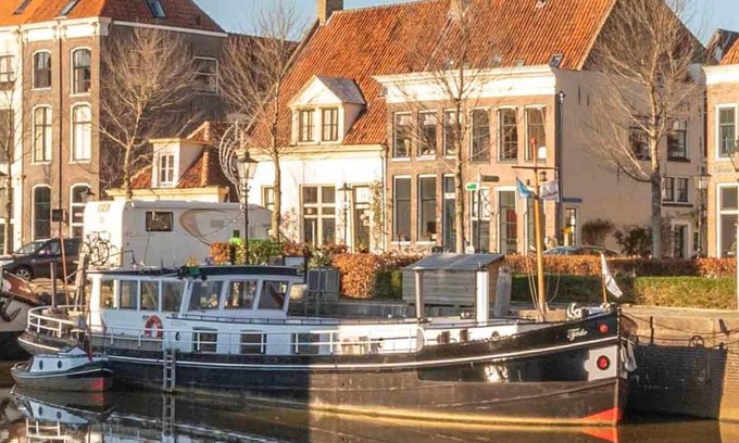 Zwolle City Centre Boat Rental | The luxury Boat