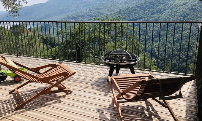 Gilette House | The Luxury Cabin 1