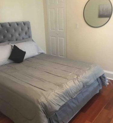 Niskayuna Apartment | The luxury lounge