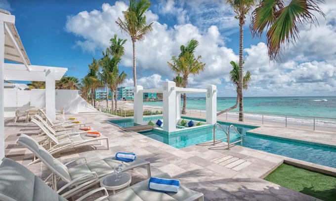 Oyster Pond Apartment | The Luxury Villa
