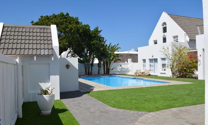 Saint Francis Bay House | The Lyme House