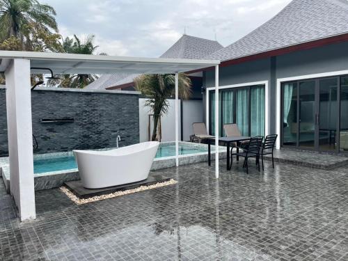 Krabi Villa | The M Millions Pool Villa, Aonang Krabi -Free Shuttle to Aonang Beach
