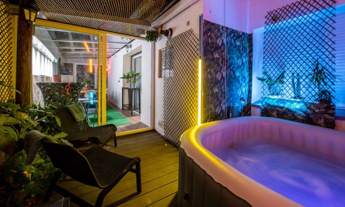 Gagny Villa | The magnificent villa with jacuzzi, sauna and heated swimming pool