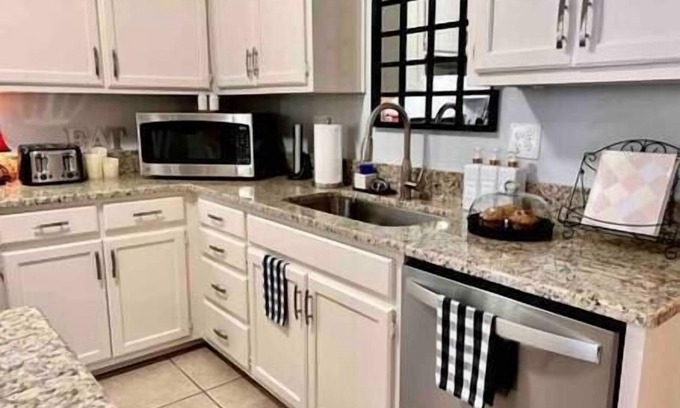 Drake House | The Magnolia Cottage ~ The Great Outdoors