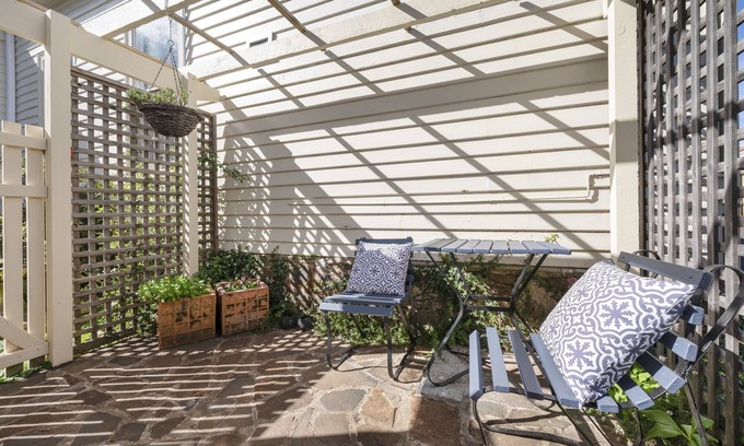 Sheffield Apartment | The Maids Quarters at Tanglewood House