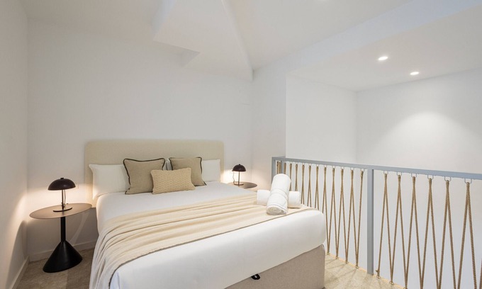 Malilla Apartment | The Malilla Apartment 14 by Florit Flats