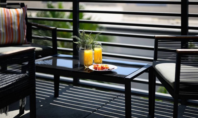 Santa Ana Apartment | The Mandarin @ Main Place - Free Disney Gift Card!