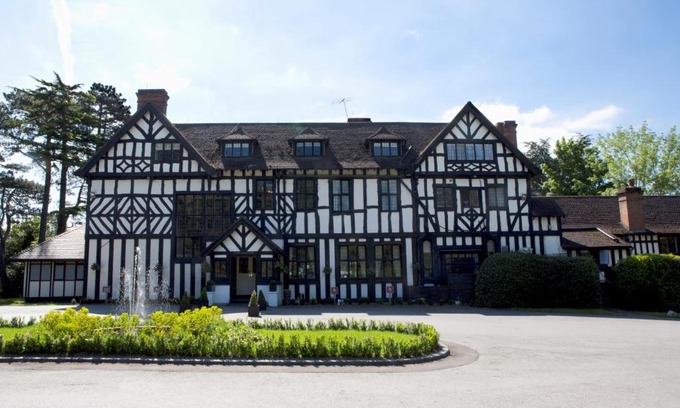 Elstree Hotel | The Manor Elstree