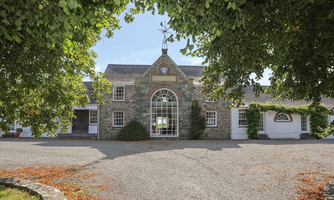 Bryngwran House | THE MANOR HOUSE, pet friendly, character holiday cottage in Rhosneigr