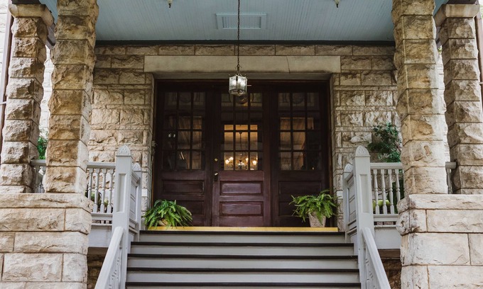 Springfield Bed & Breakfast | The Mansion at Elfindale
