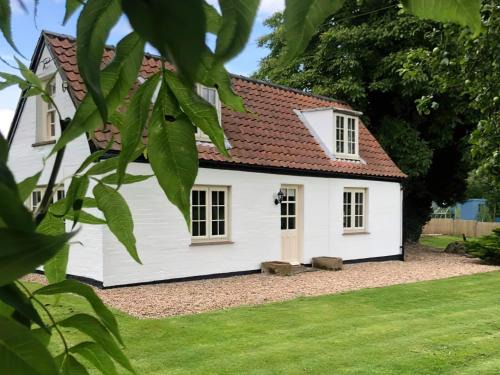 Horncastle House | The Mansion Cottage