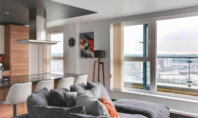 Ipswich Apartment | The Marina Penthouse