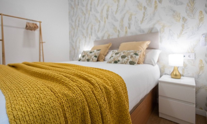 Aiora Apartment | The Maritim Serreria Apartment 03 by Florit Flats