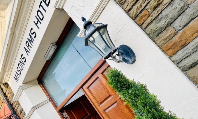 Bryncethin Hotel | The Masons Arms Hotel