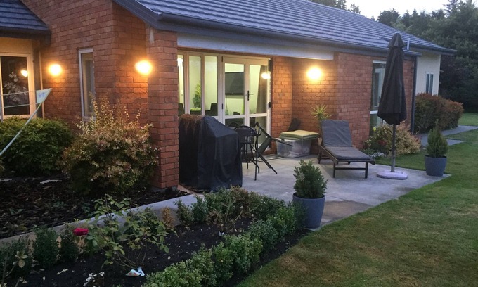 Christchurch House | The Meadows Villa