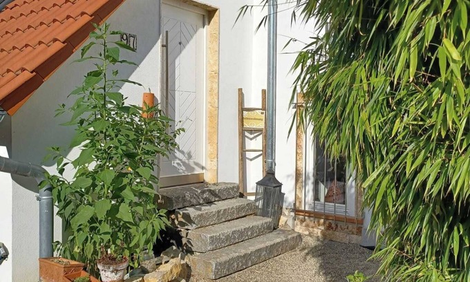 Hessigheim Apartment | The Mediterrean apartment in the Wine Town Hessigheim, modern and stylish.
