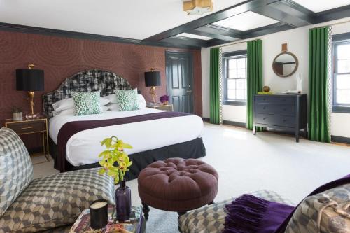 Salem Hotel | The Merchant