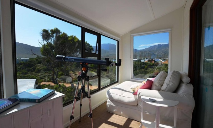 Pringle Bay House | The Mermaids Tail