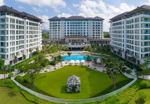 Lingshui Resort | The Mermoon Resort Hainan Tufu Bay, Tapestry By Hilton