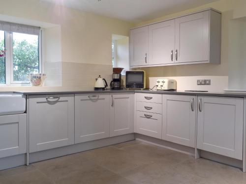 Ault Hucknall House | The Mill Cottage