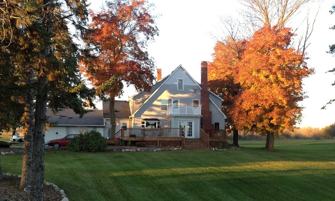 Posen House | The Mill House, year around Country Home & Historic Grist mill w/2 Kayaks