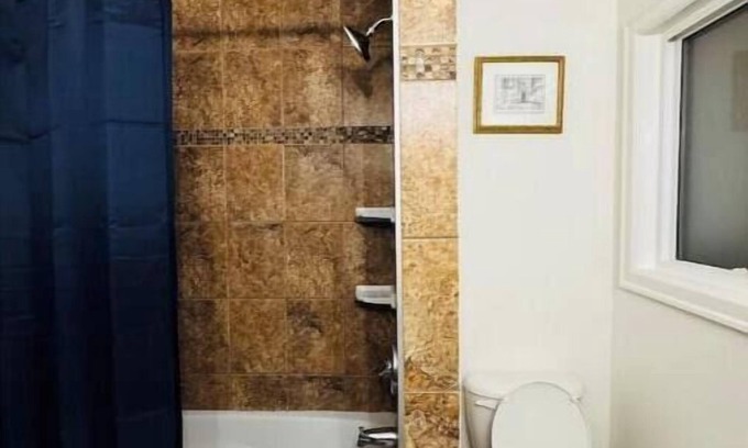 Mill Lake House | The Mill Lake Guesthouse