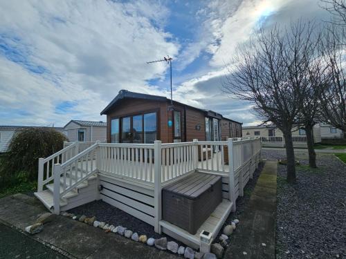 Rhyl Other | The MINI LODGE