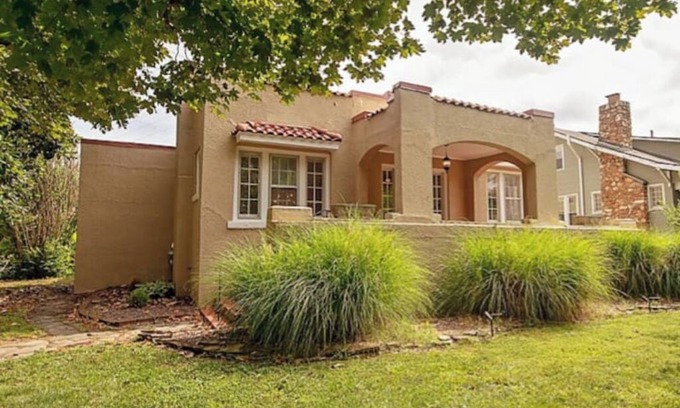 West Central House | The Mission at Roanokenn