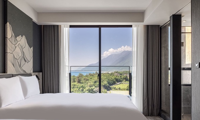 Xincheng Hotel | The Moment Hotel Hualien by Lakeshore