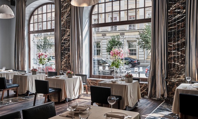 Stare Miasto Hotel | The Monopol Hotel