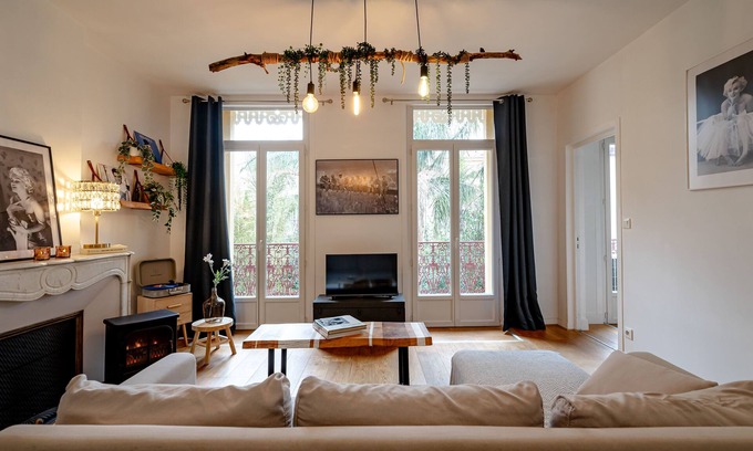 La Gare Apartment | The Monroe, cosy luxury in the heart of Perpignan