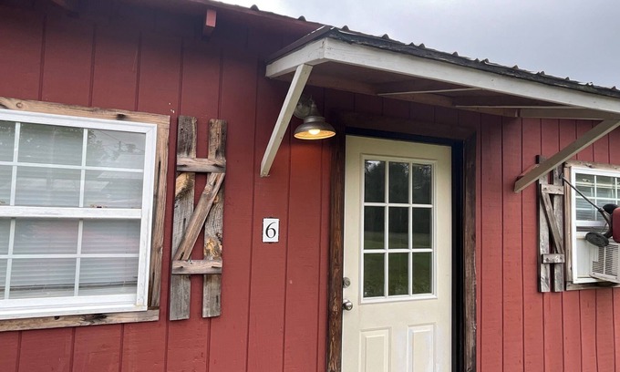 Monteagle House | The Monteagle Nest