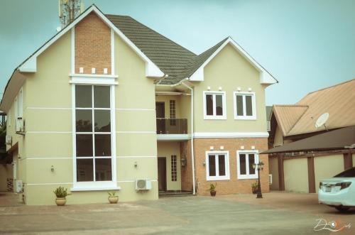 Asaba Apartment | The Montrose Apartment
