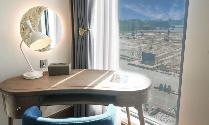 Cat Hai Hotel | The Moon Boutique Hotel Cat Ba