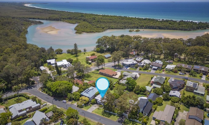 Moonee Beach House | The Moonee Beach House