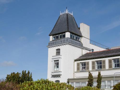 Deganwy Apartment | The Moorings
