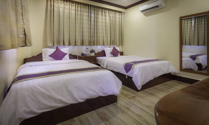 Prampir Makara House | The Mou Hotel - Twin Room - Free Bicycle usage